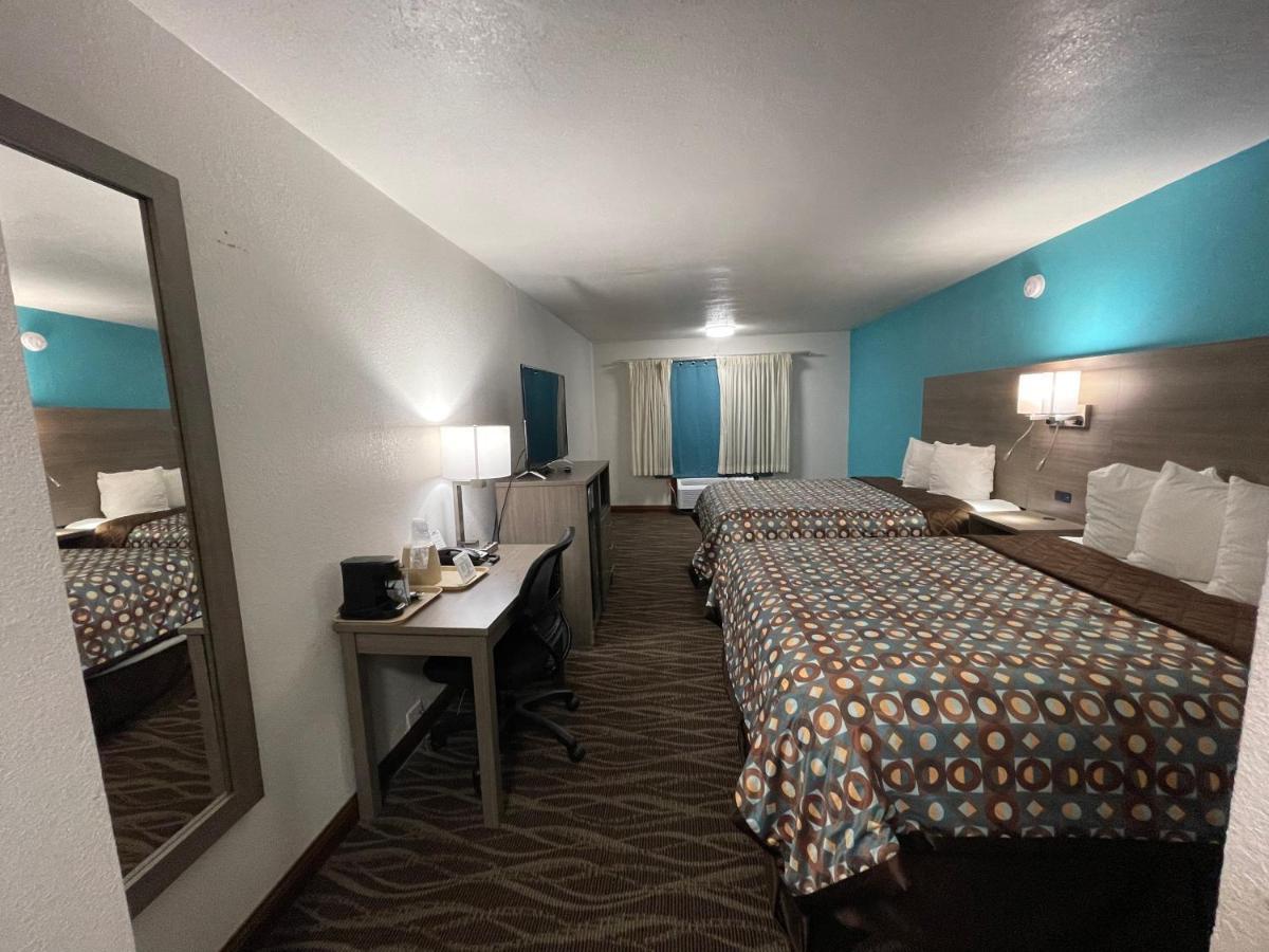 Baymont By Wyndham Bellevue - Omaha Hotel Exterior photo