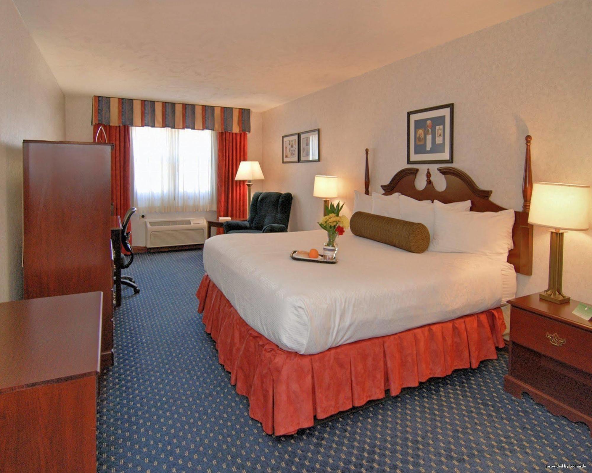 Baymont By Wyndham Bellevue - Omaha Hotel Exterior photo